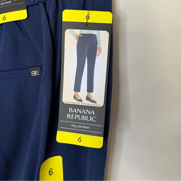 NWT Banana Republic Crop Pull On Flat Front Pants Navy Blue size 6 - Picture 12 of 13